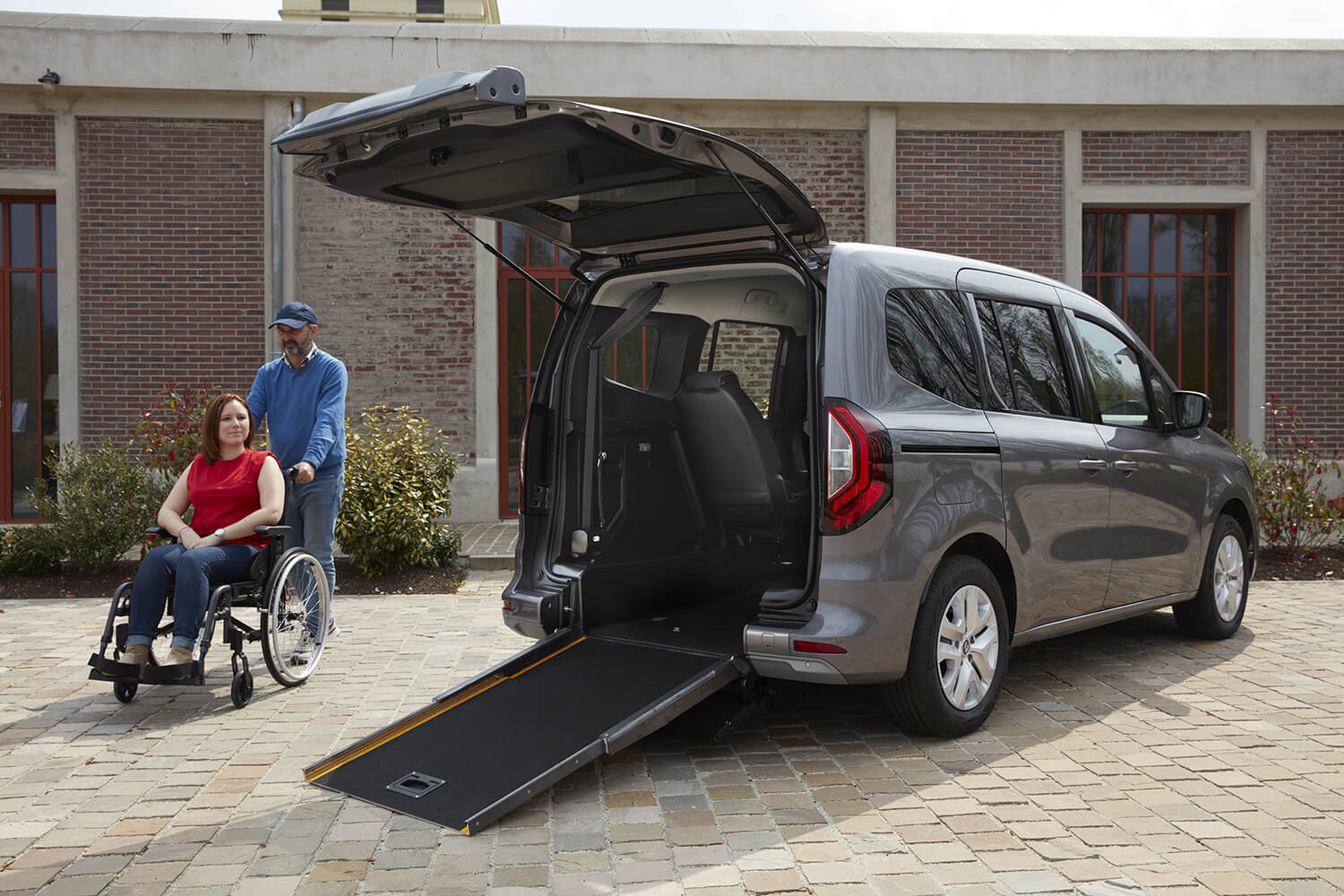 Renault Kangoo per trasporto persone con disabilità