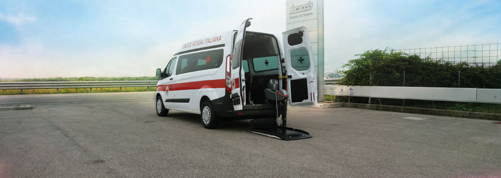 Ford Transit Custom - allestimento per disabili Croce Rossa